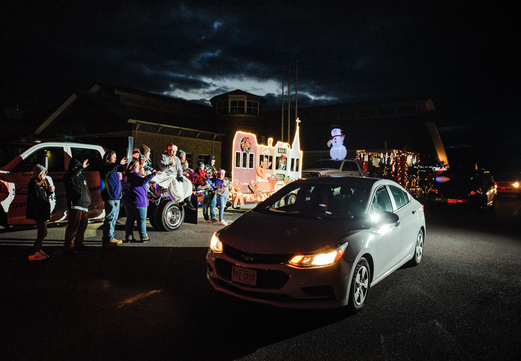 photo_ft_news_warrenton christmas parade-8_20201205.jpg